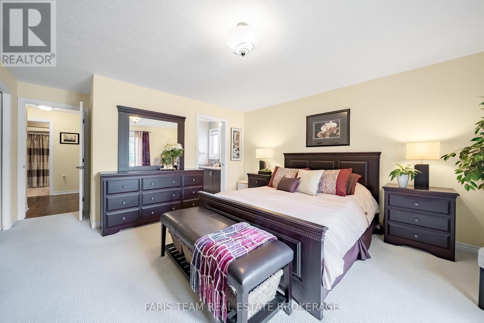 1 BAY MOORINGS BOULEVARD Image 20