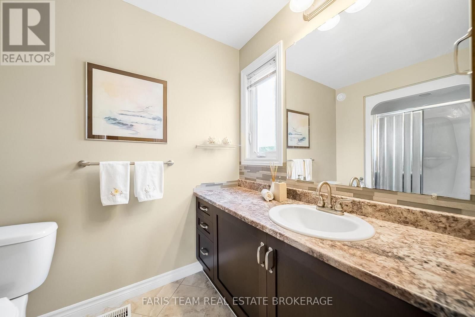 1 BAY MOORINGS BOULEVARD Image 21