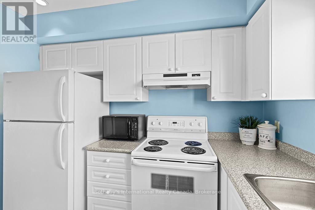 61 CRANBERRY SURF Image 12