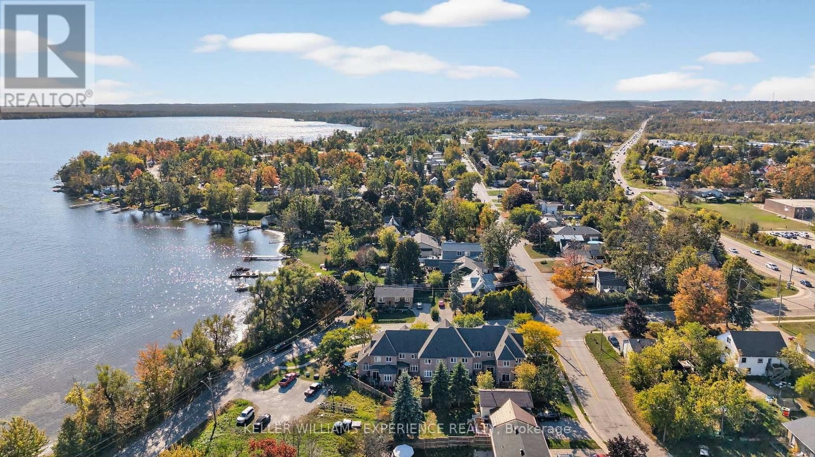 #22 - 12 LANKIN BOULEVARD Image 43