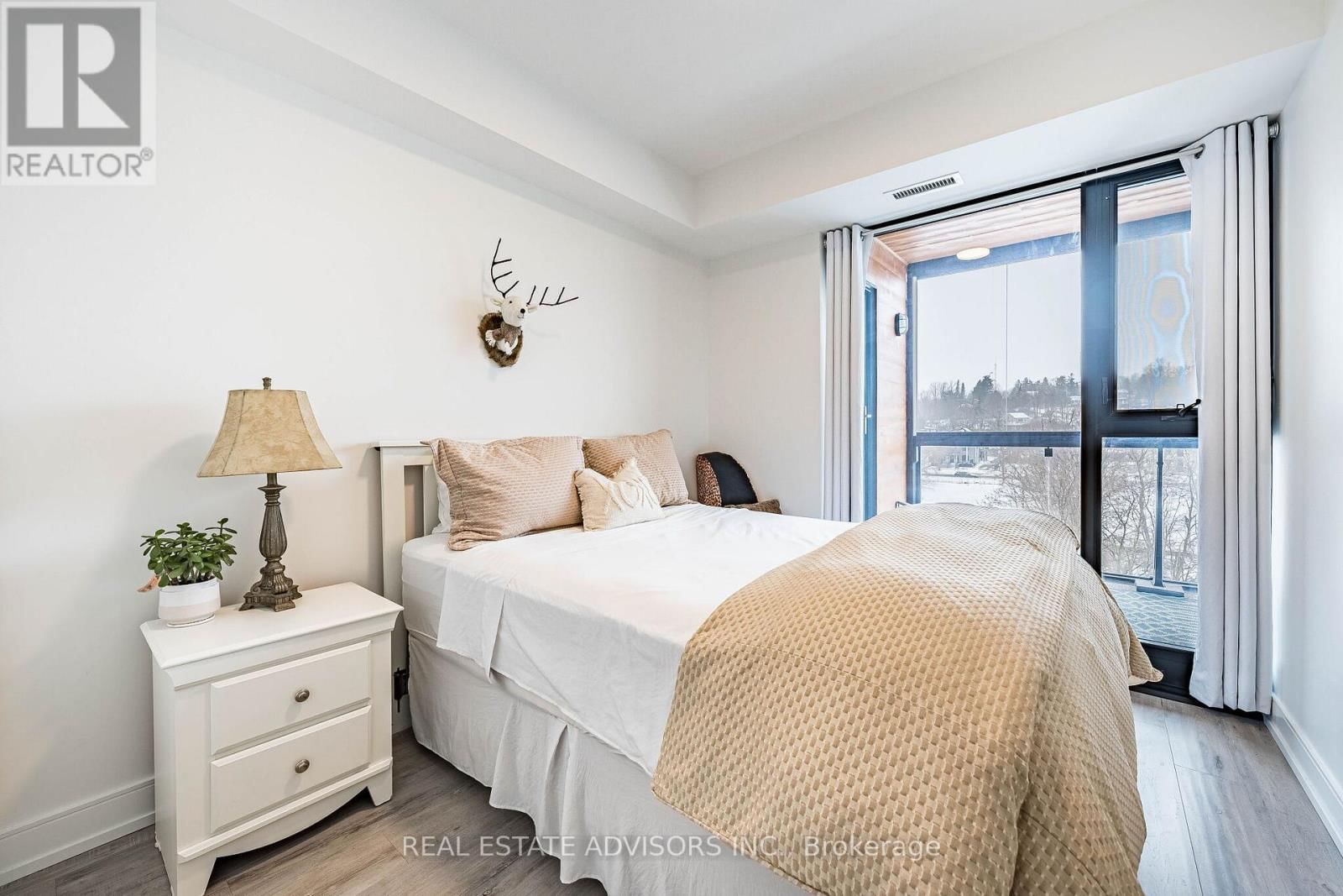 716 - 185 DUNLOP STREET EAST Image 14