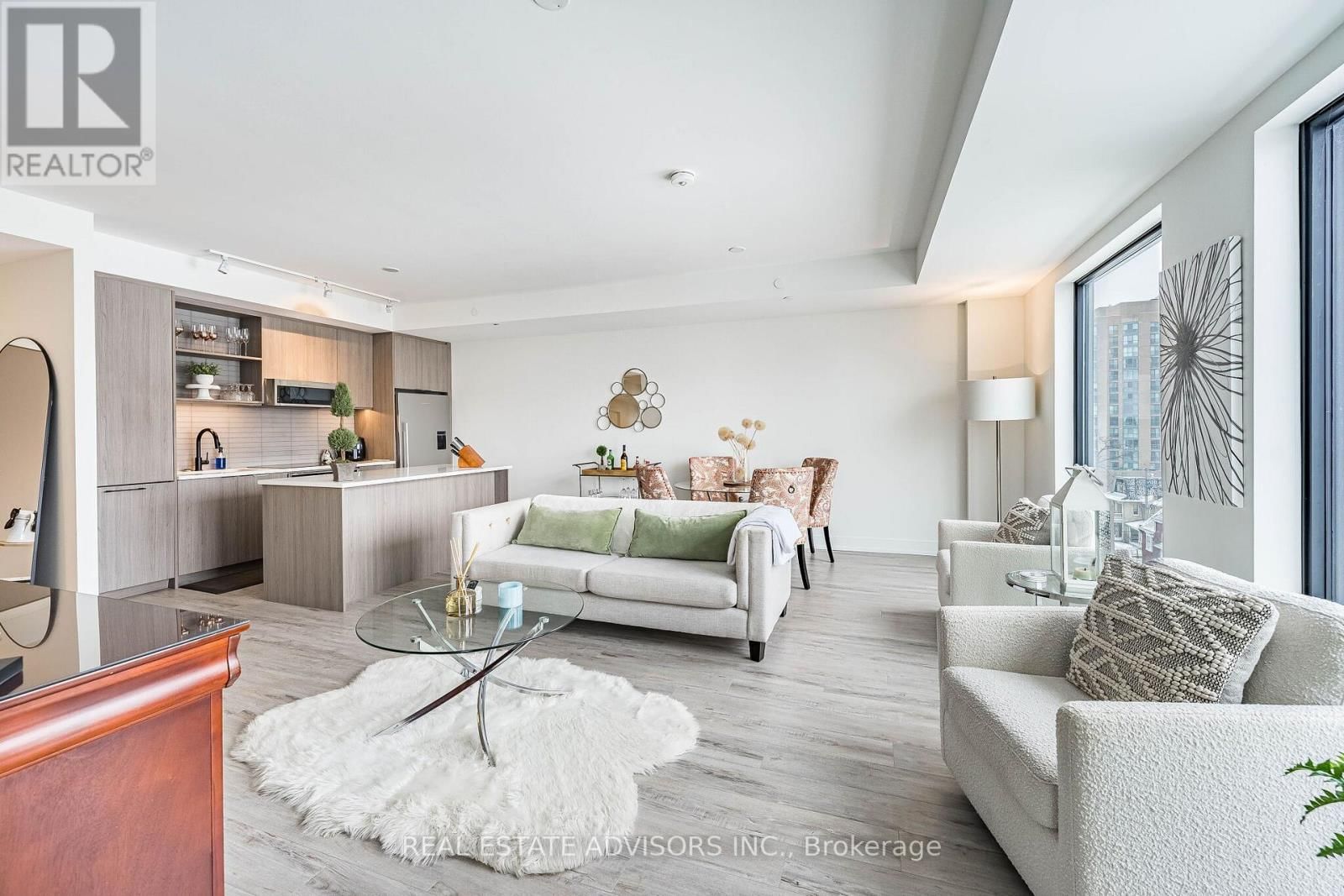 716 - 185 DUNLOP STREET EAST Image 9