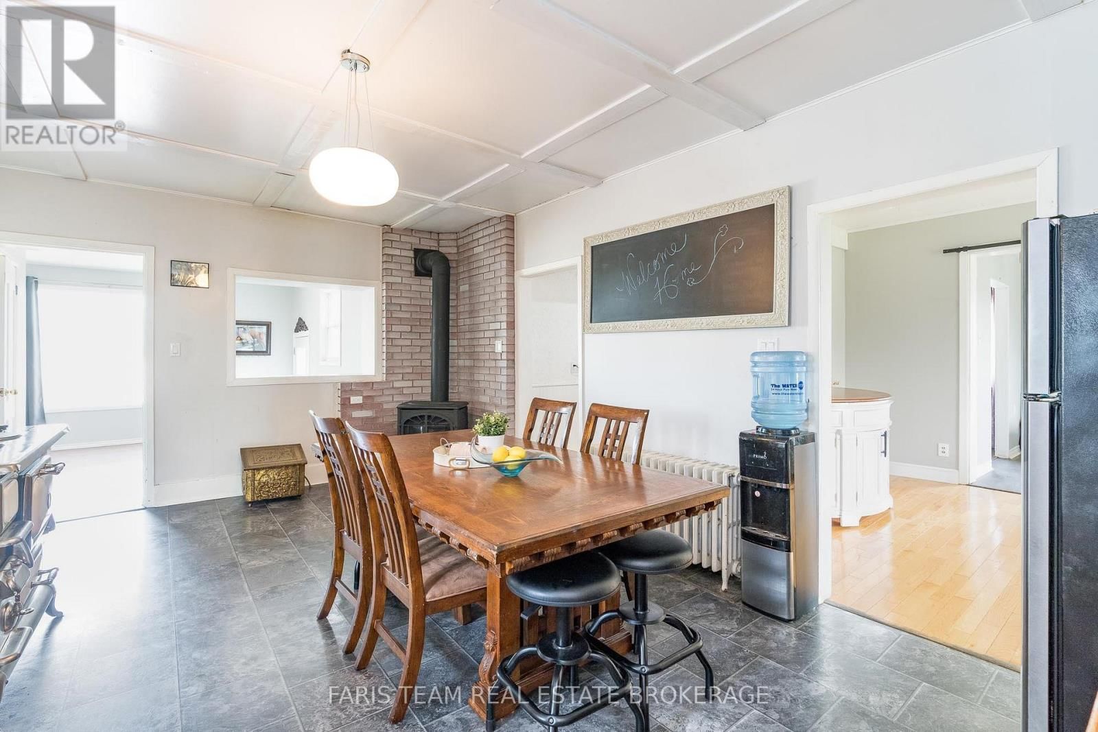 160 LAFONTAINE ROAD WEST Image 11