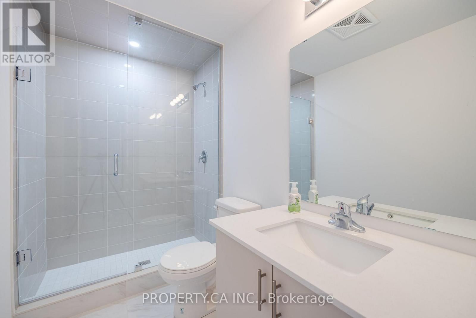 210 - 8 CULINARY LANE WEST Image 15