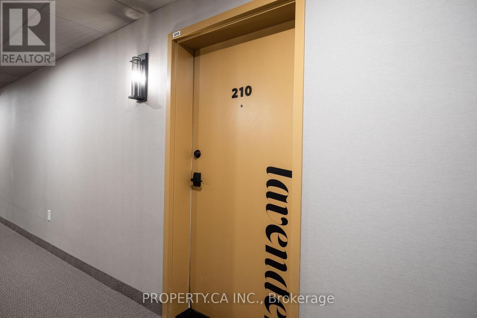 210 - 8 CULINARY LANE WEST Image 20