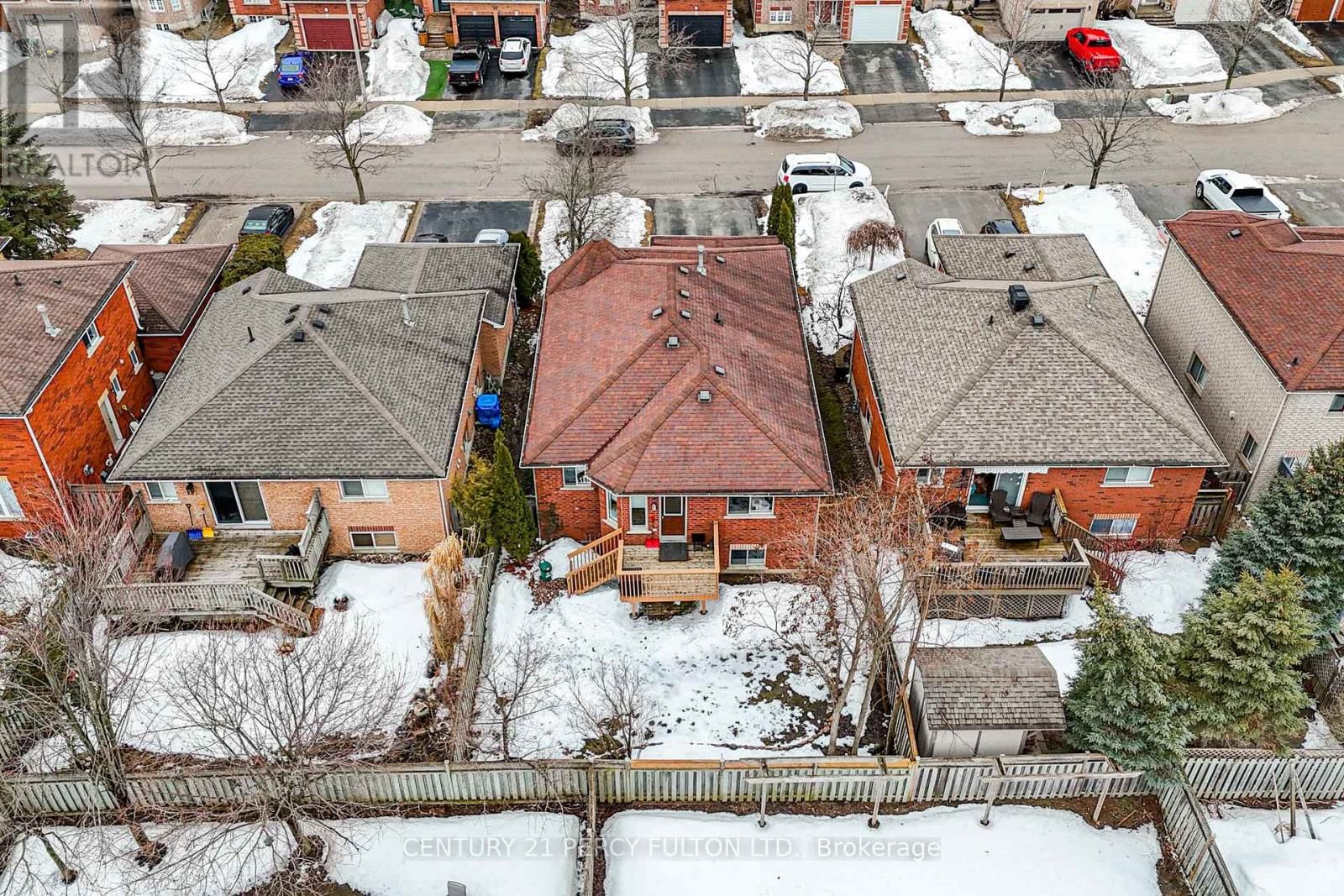 25 CROMPTON DRIVE Image 39