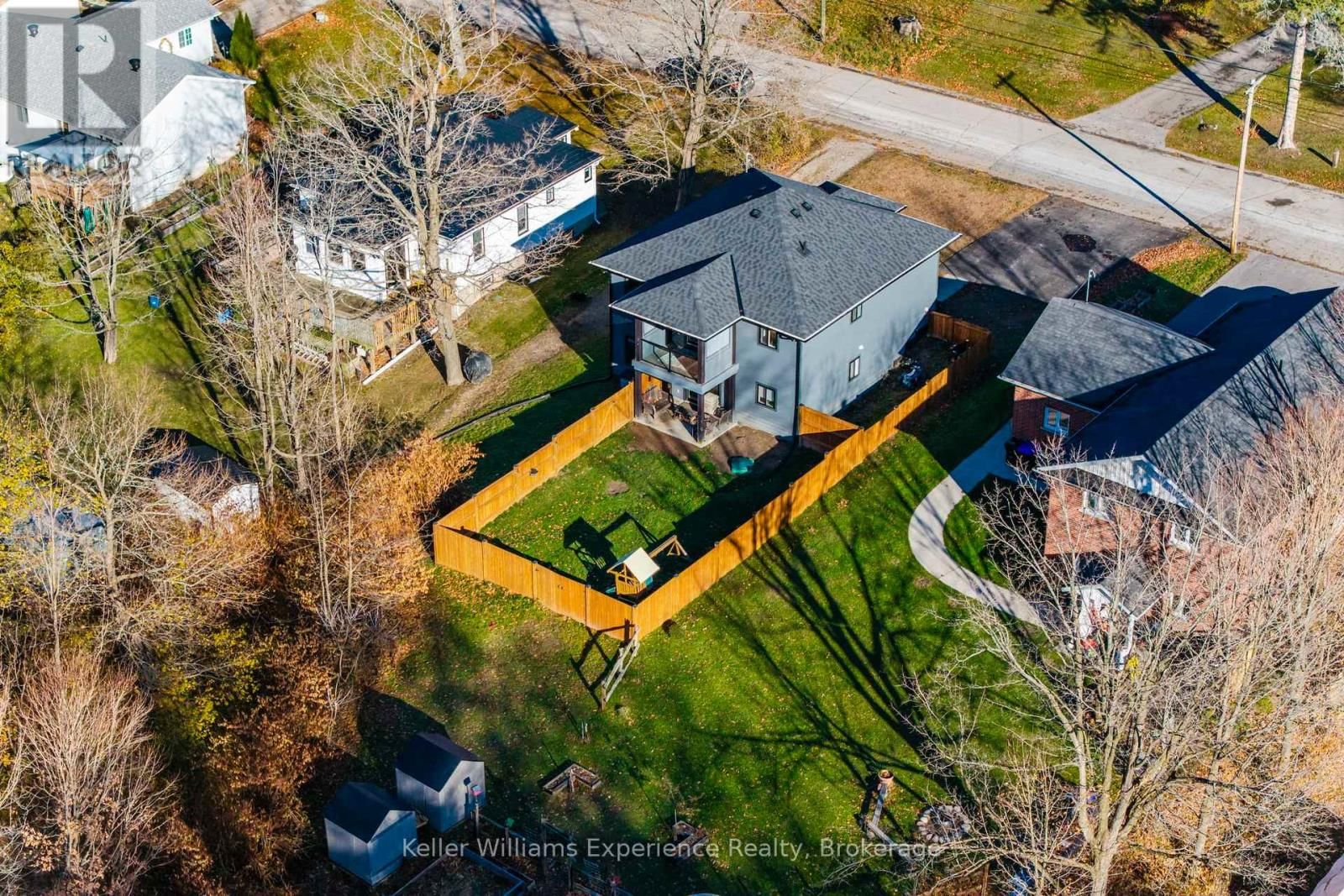 296 CHURCH STREET Image 24