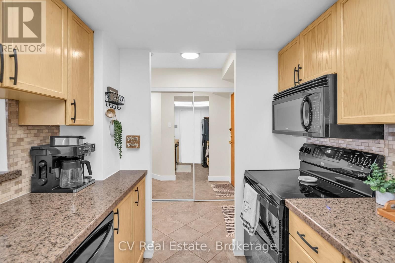 811 - 75 ELLEN STREET Image 22