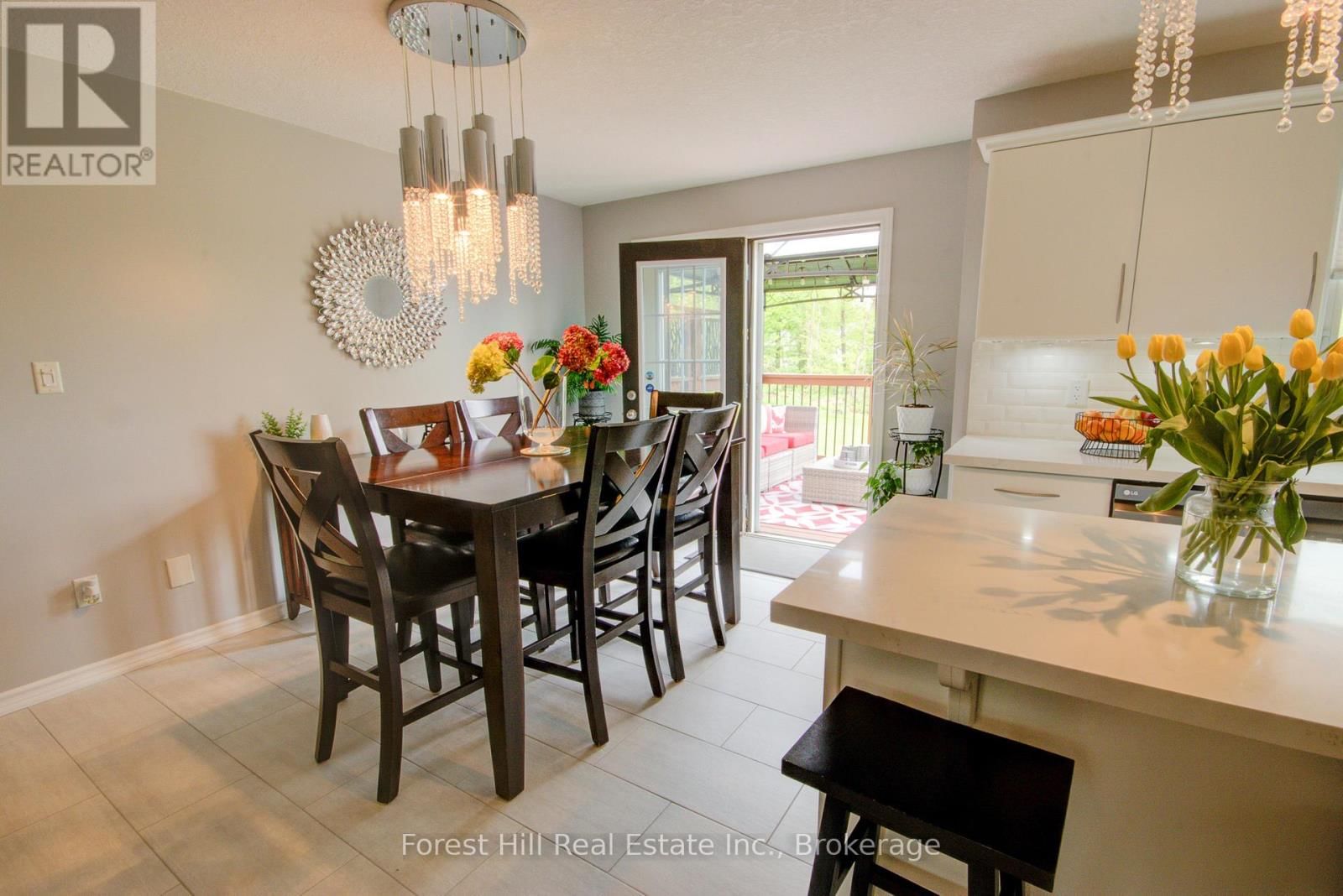 27 GREENGABLES DRIVE Image 12