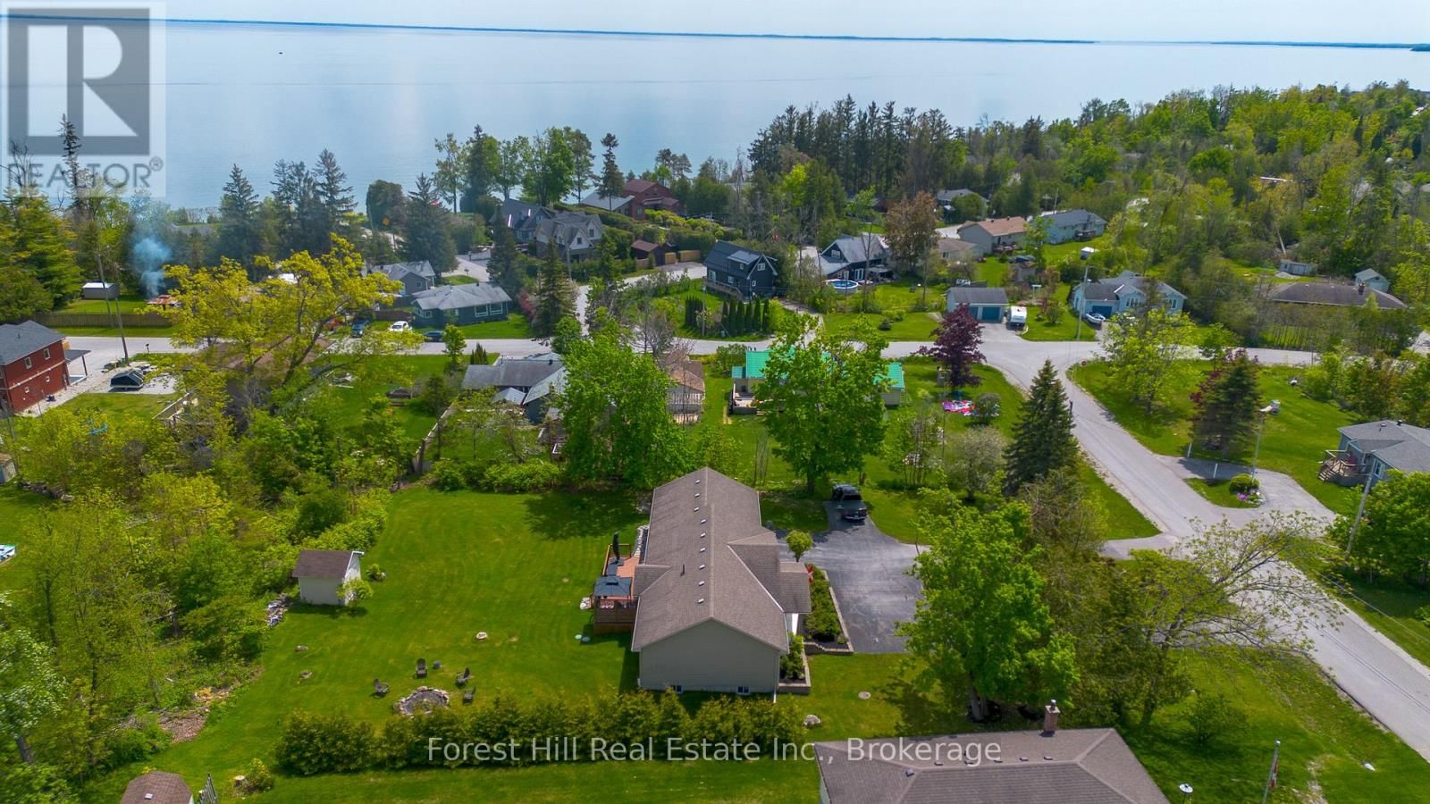 27 GREENGABLES DRIVE Image 41