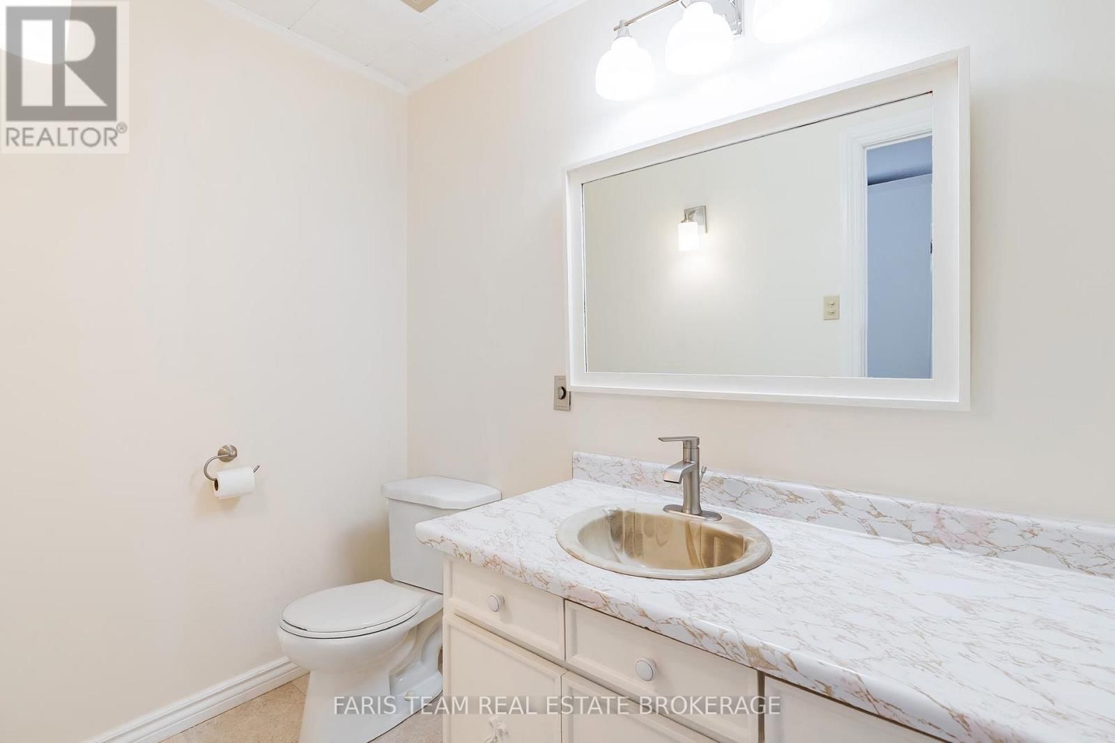 481 ISLANDVIEW LANE Image 24