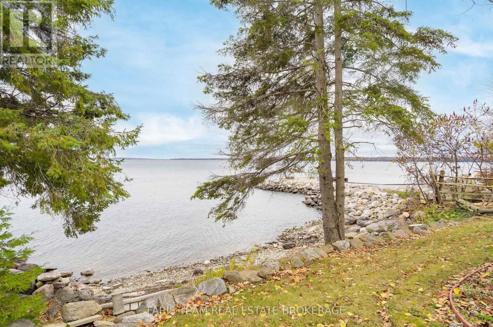 481 ISLANDVIEW LANE Image 34