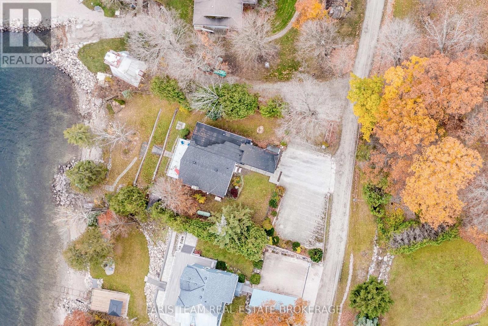 481 ISLANDVIEW LANE Image 38