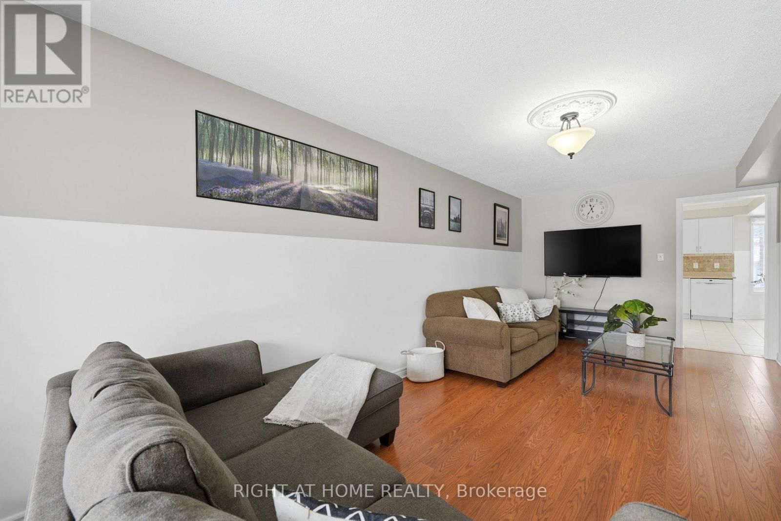 68 KRAUS ROAD Image 17