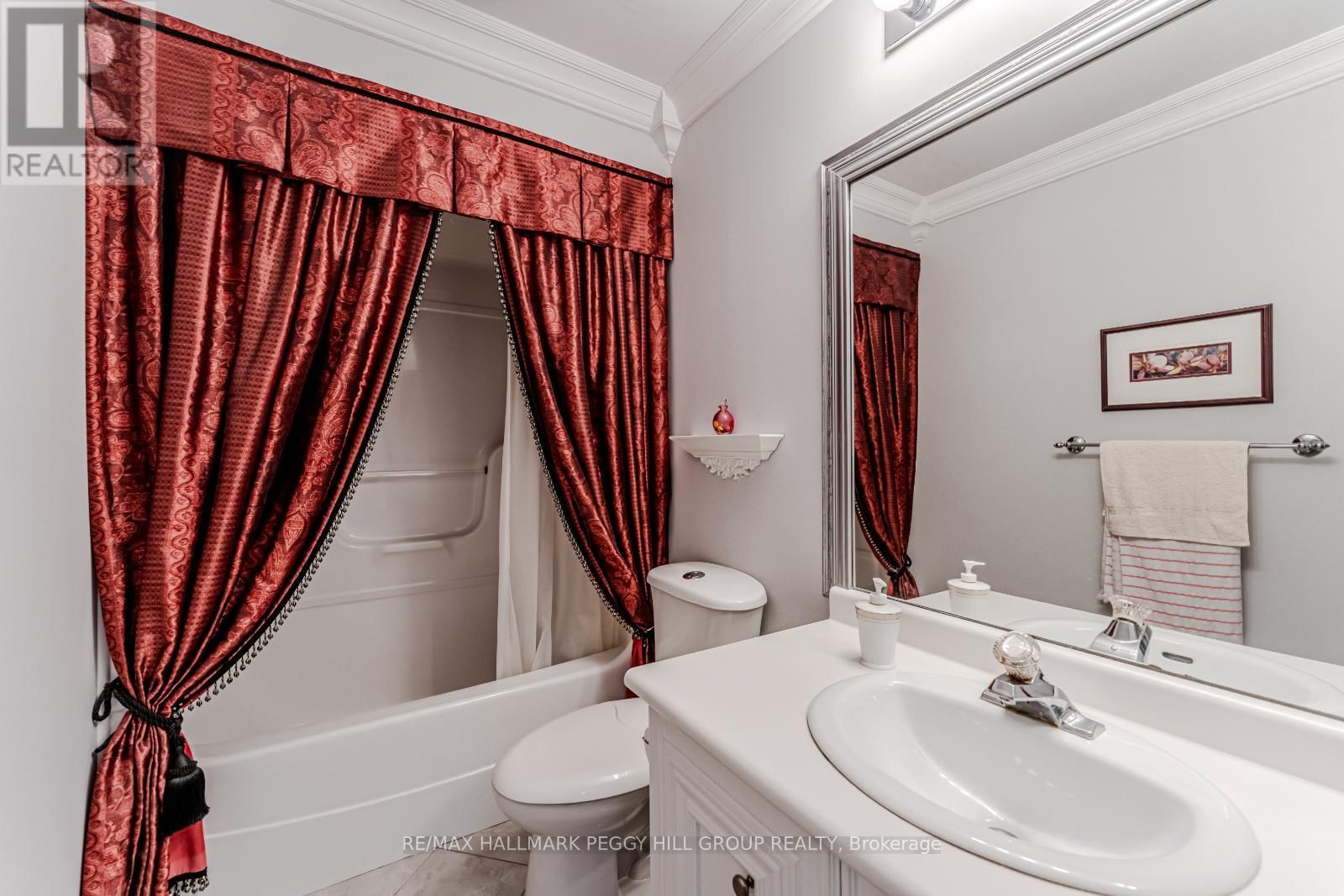 72 STANLEY STREET Image 8