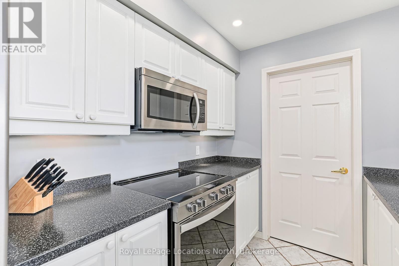 638 JOHNSTON PARK AVENUE Image 10