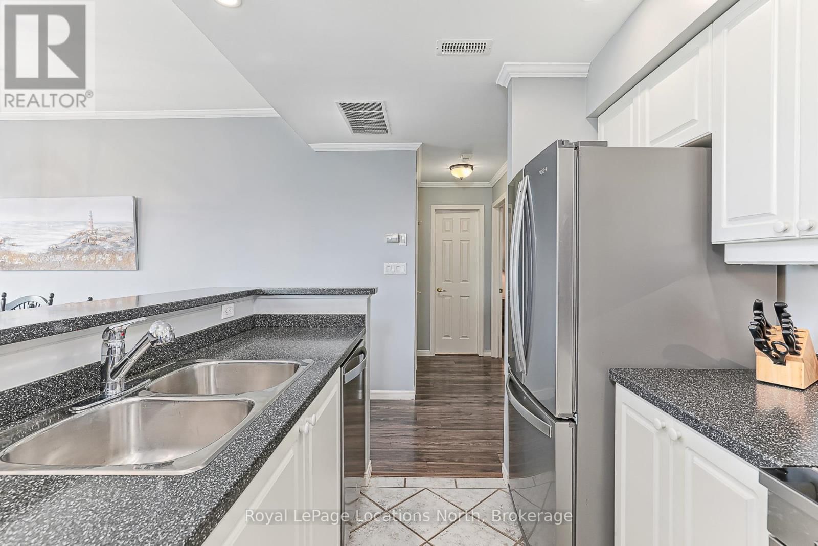 638 JOHNSTON PARK AVENUE Image 11