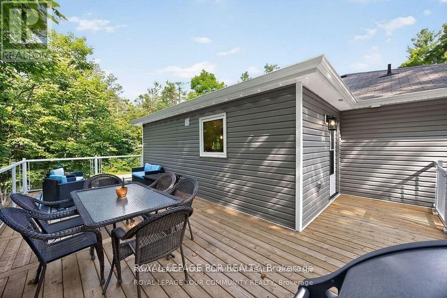 135 HURONWOODS DRIVE Image 37