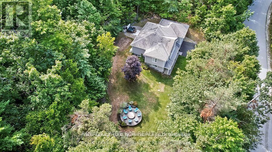 135 HURONWOODS DRIVE Image 49