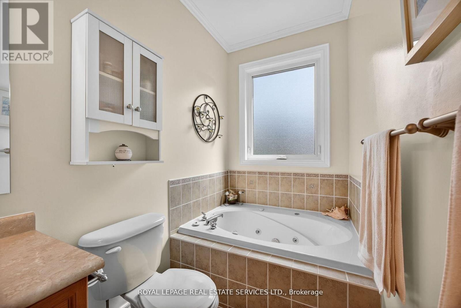 17 NORTHWOOD DRIVE Image 20