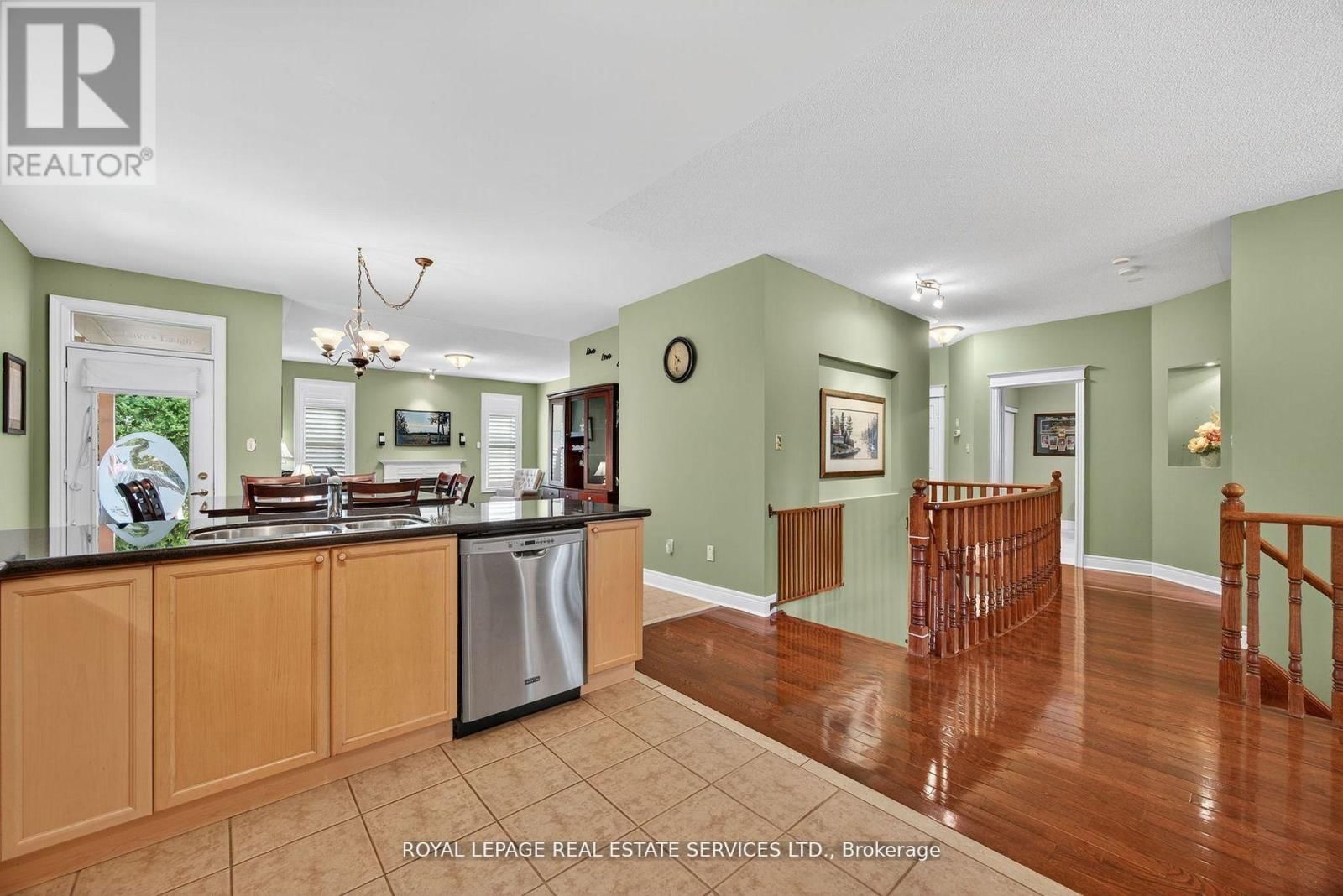 17 NORTHWOOD DRIVE Image 6