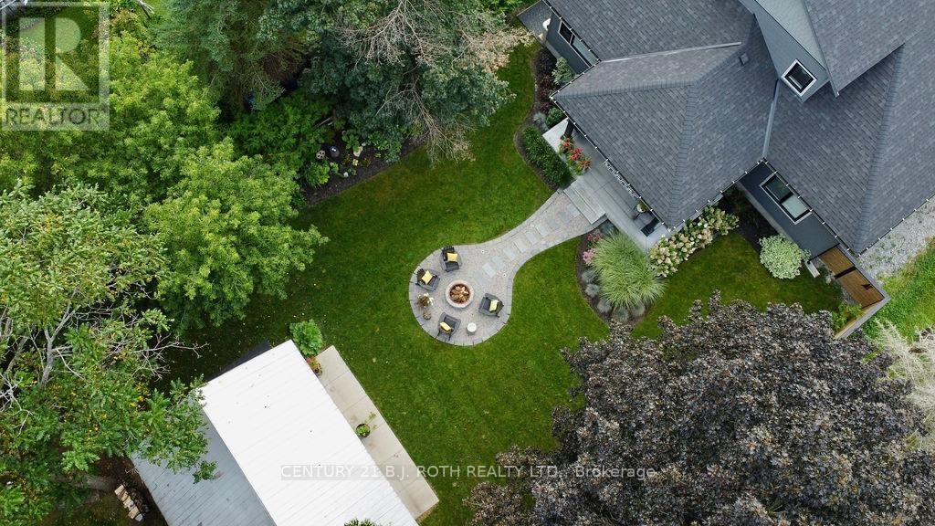 14 EDWARD STREET WEST Image 31