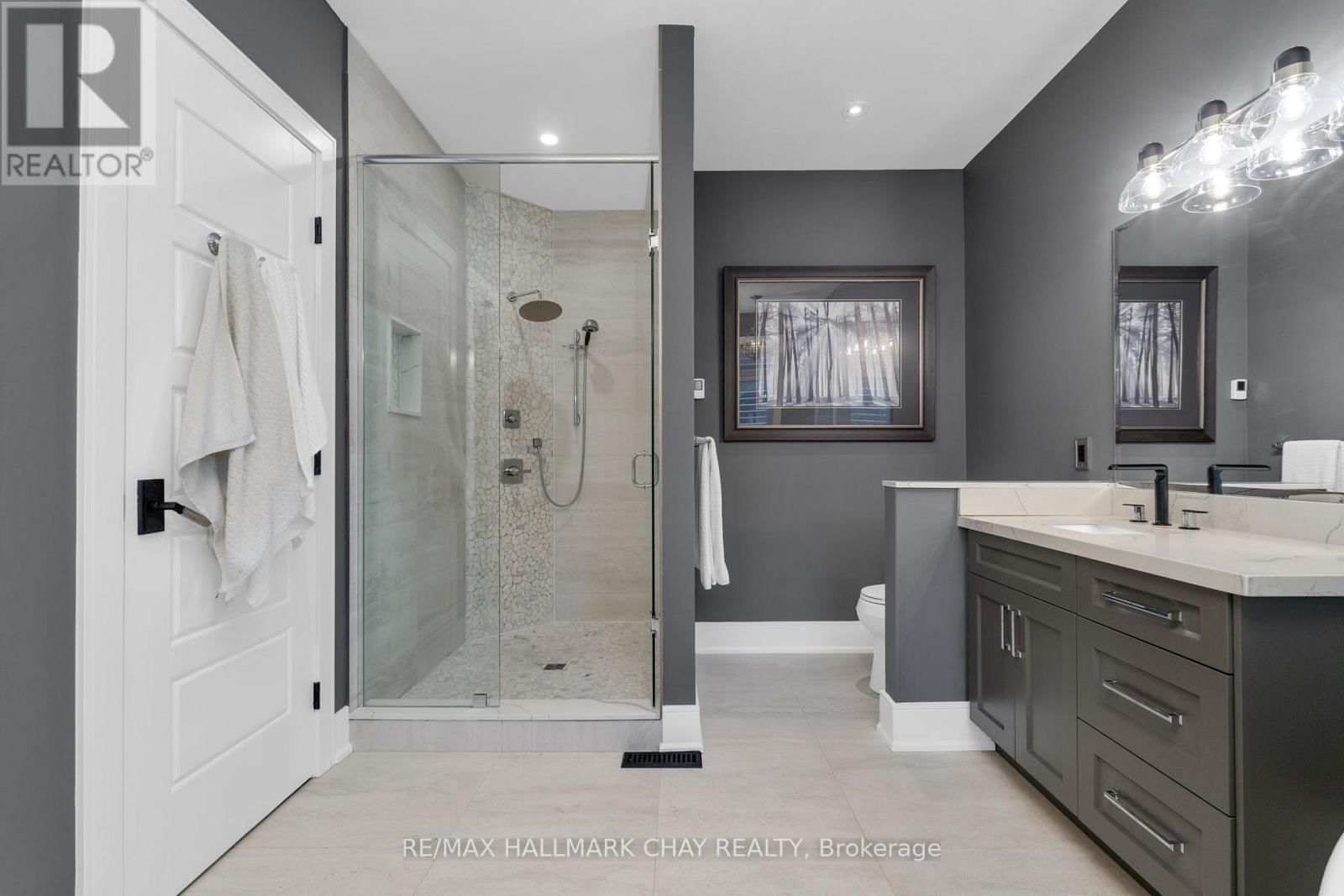 7 BYERS STREET Image 15