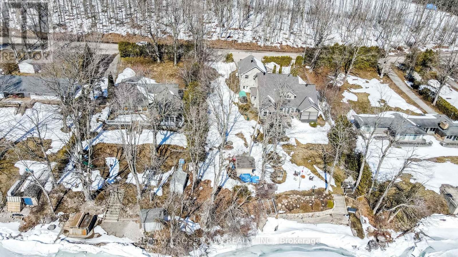 961 WOODLAND DRIVE Image 12