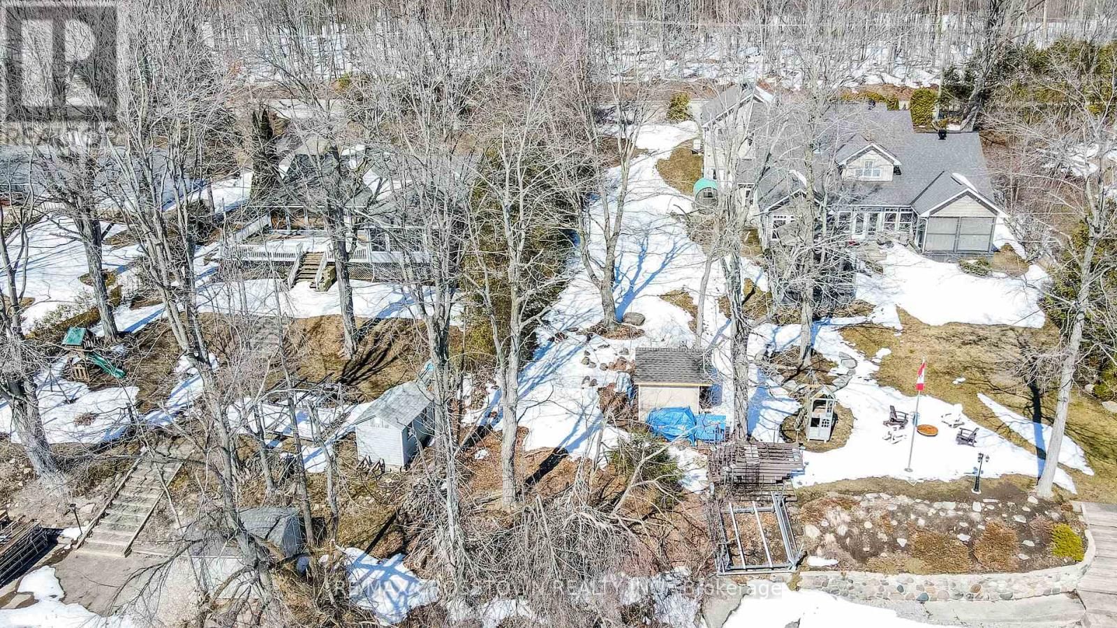 961 WOODLAND DRIVE Image 21