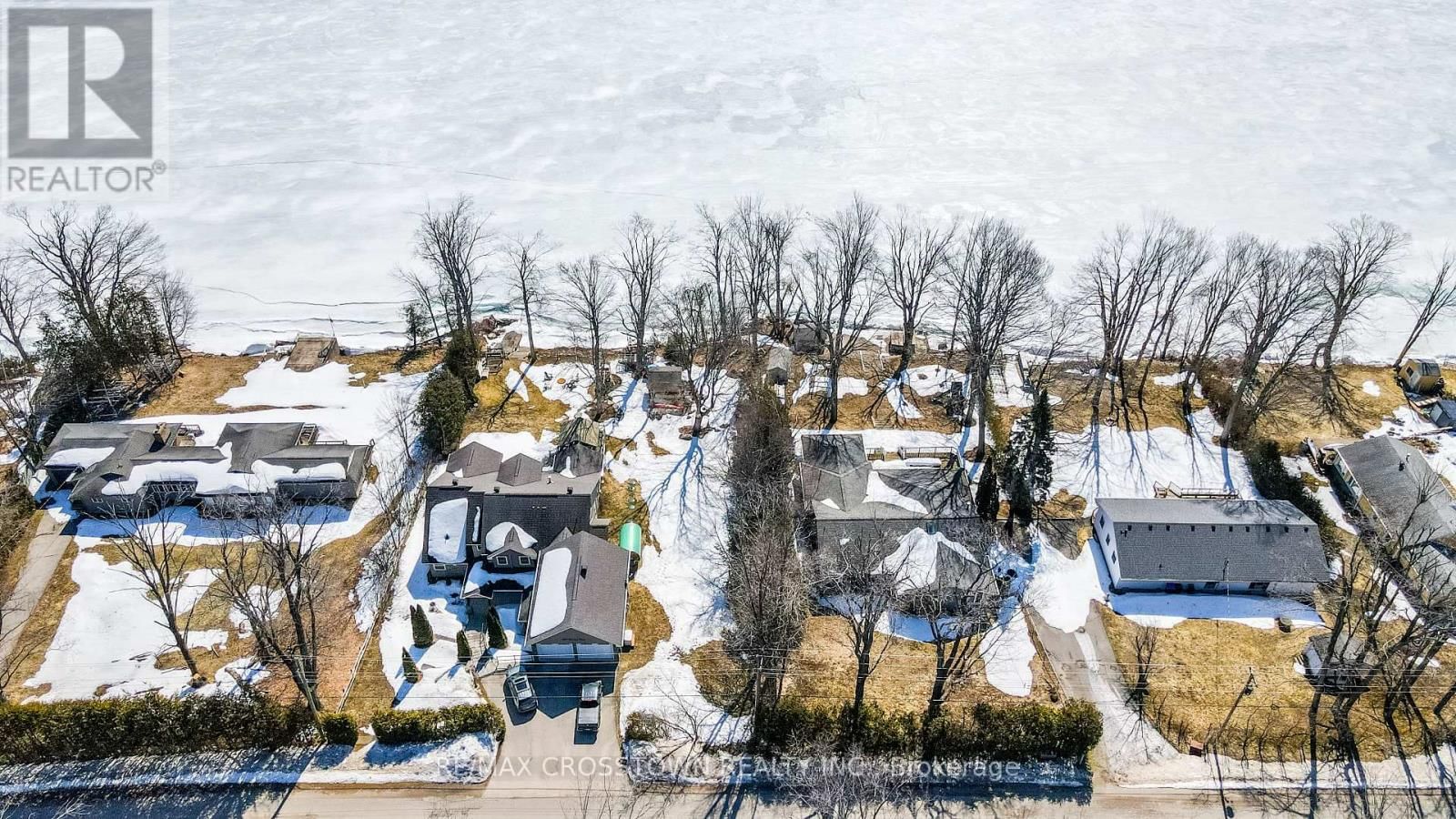 961 WOODLAND DRIVE Image 3