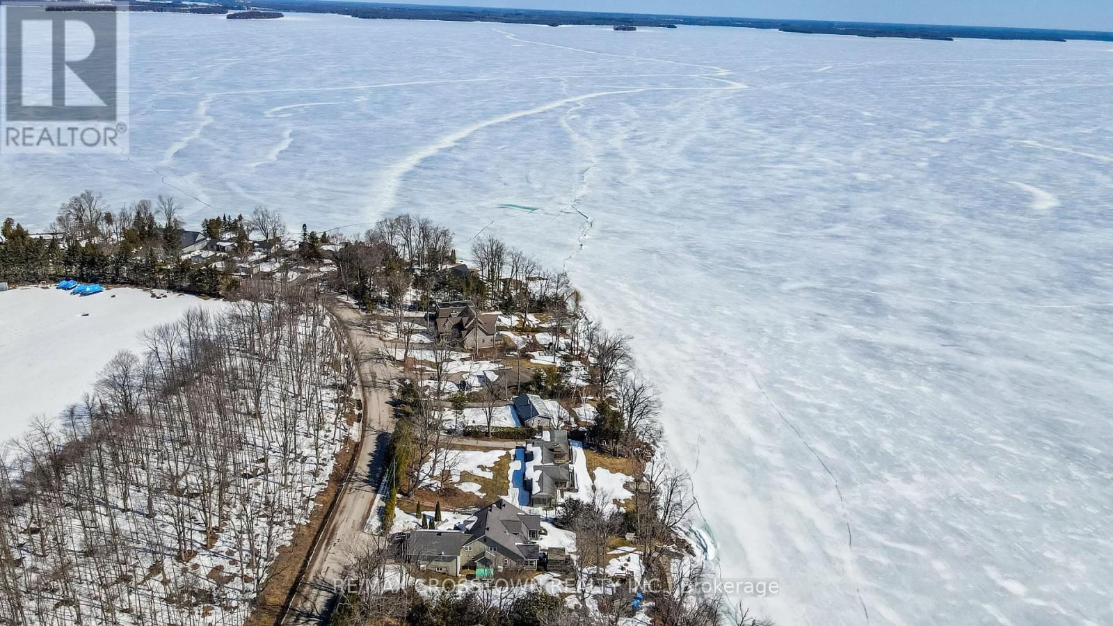 961 WOODLAND DRIVE Image 7