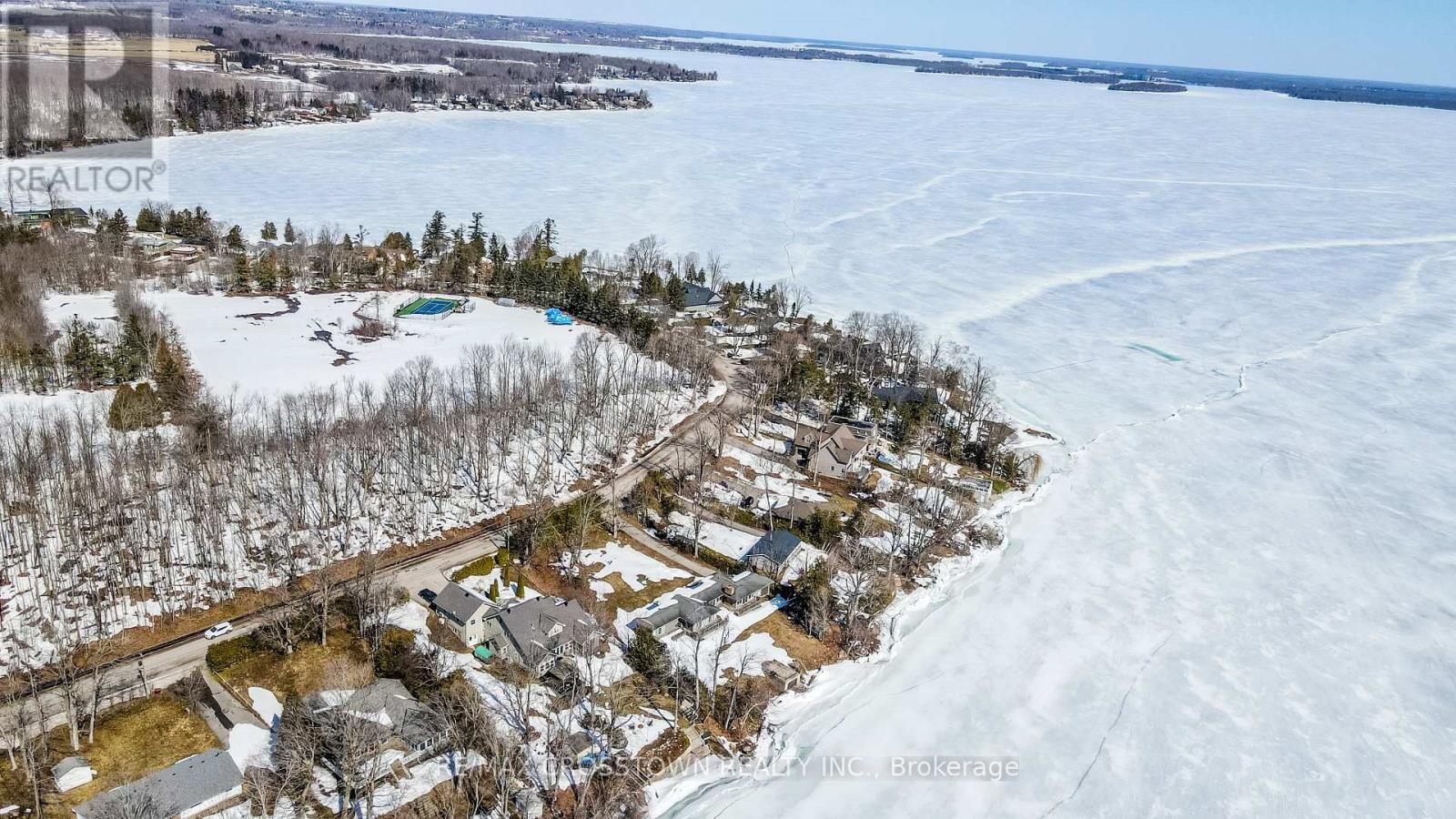 961 WOODLAND DRIVE Image 9