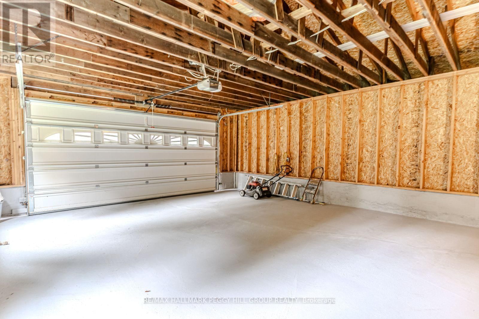 537 HURONIA ROAD Image 20