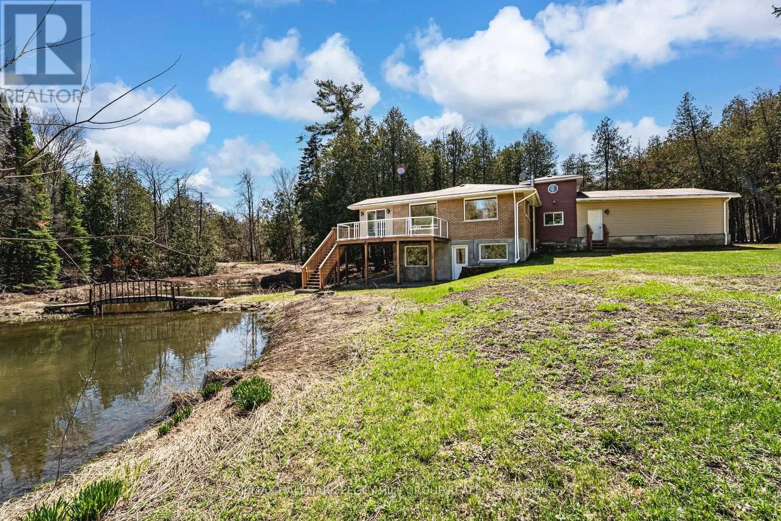 537 HURONIA ROAD Image 21