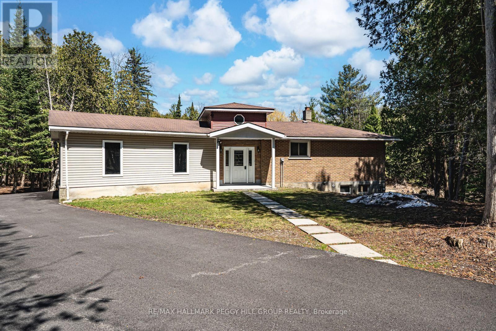 537 HURONIA ROAD Image 4