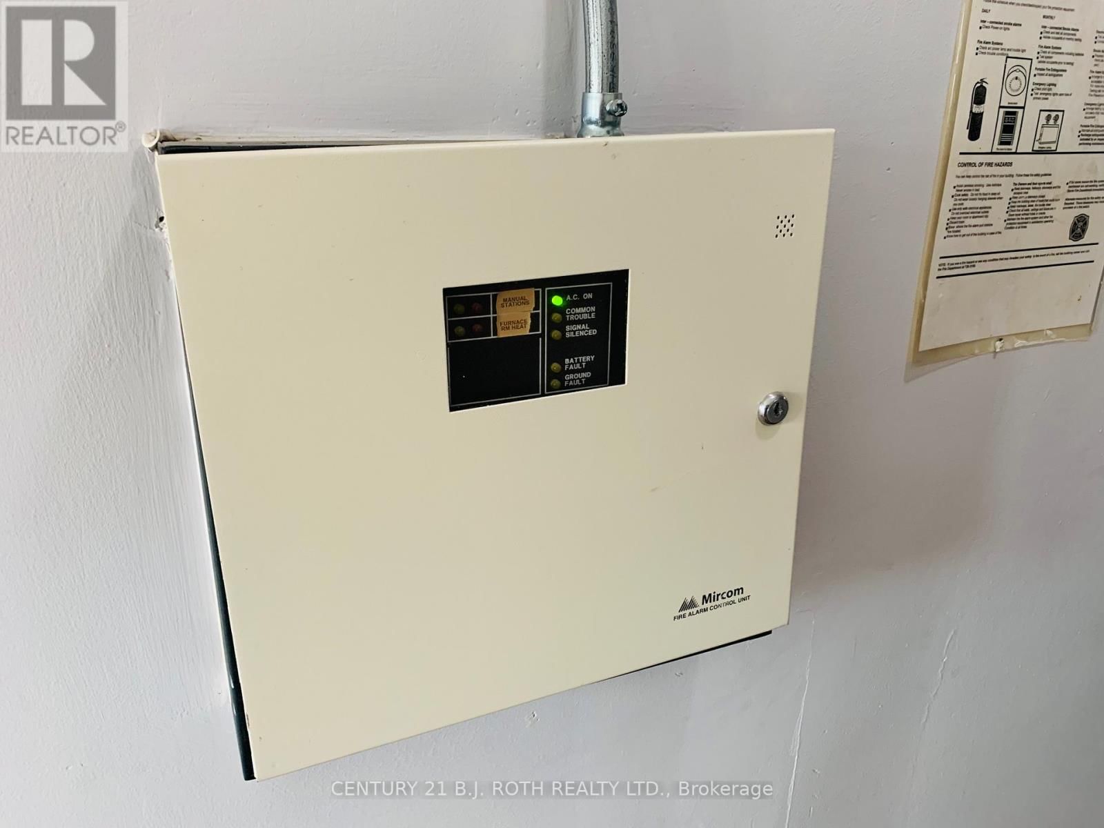 156 DUNLOP STREET WEST Image 8