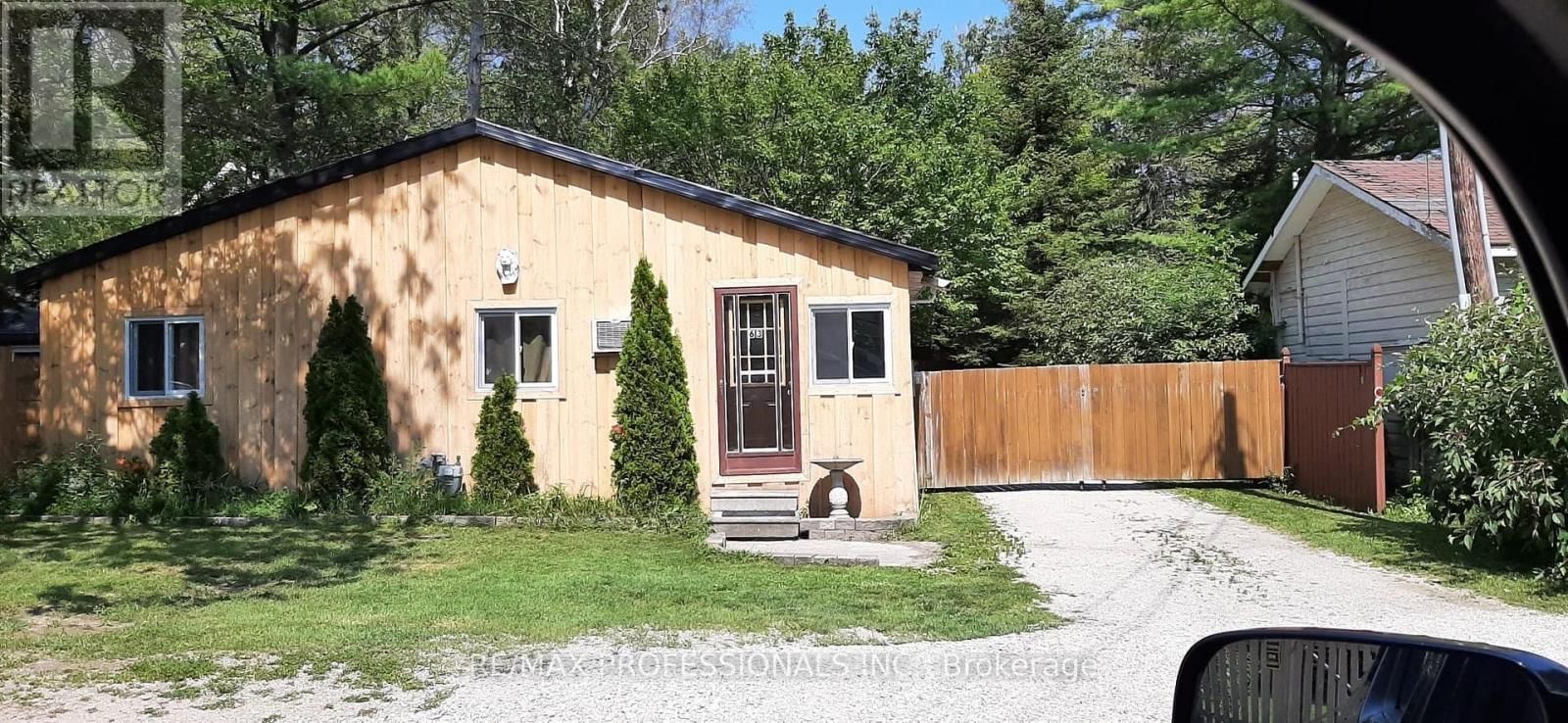 63 BECK STREET Image 1