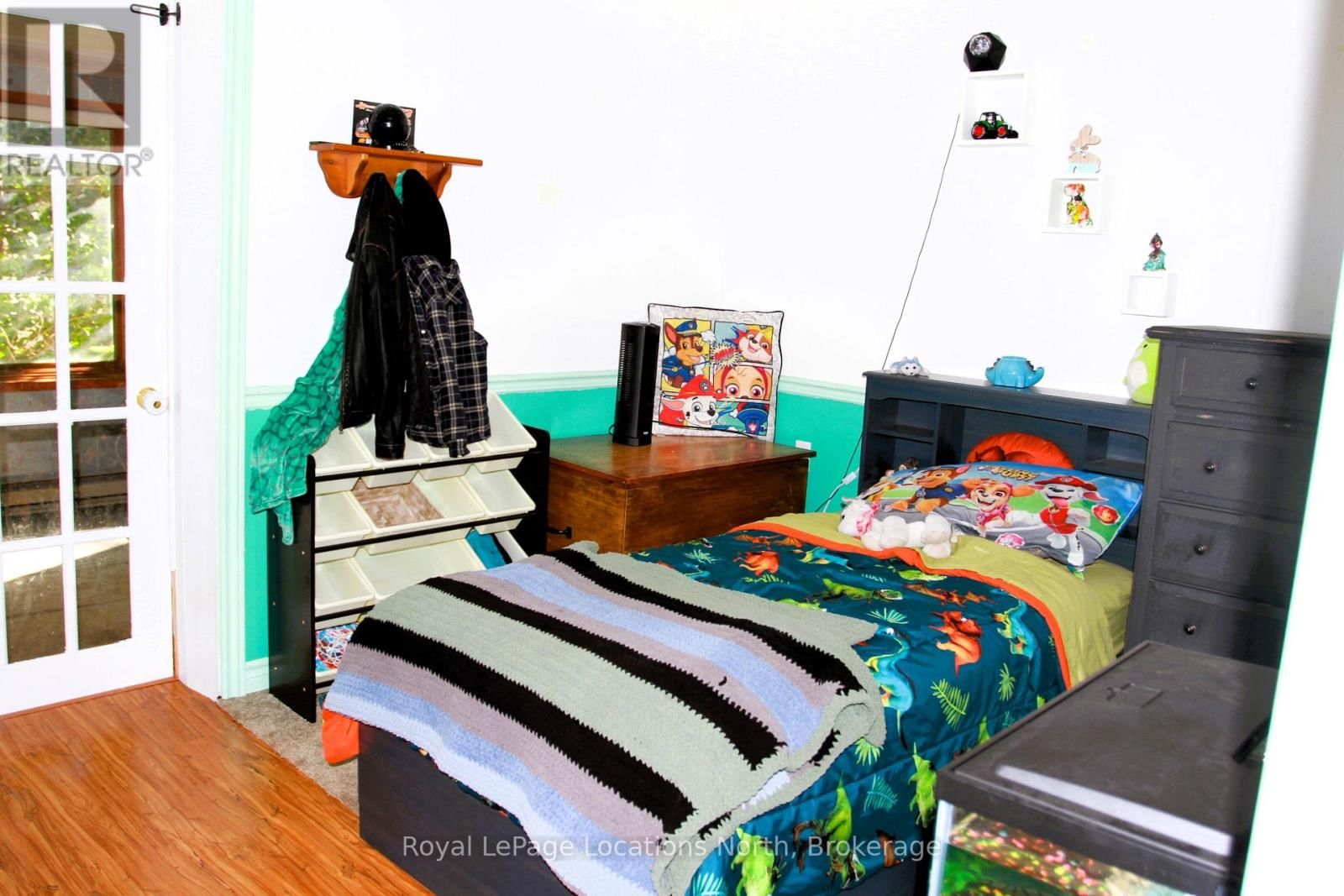 1539 6 CORNERS NORTH Image 15