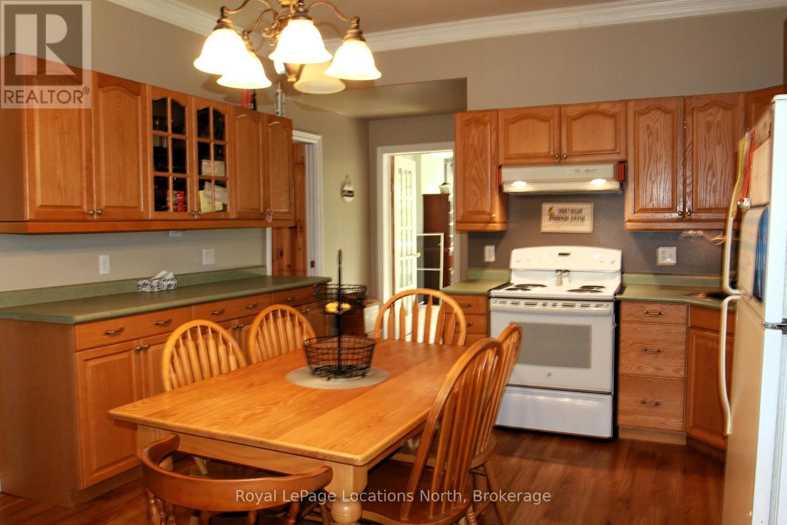 1539 6 CORNERS NORTH Image 9