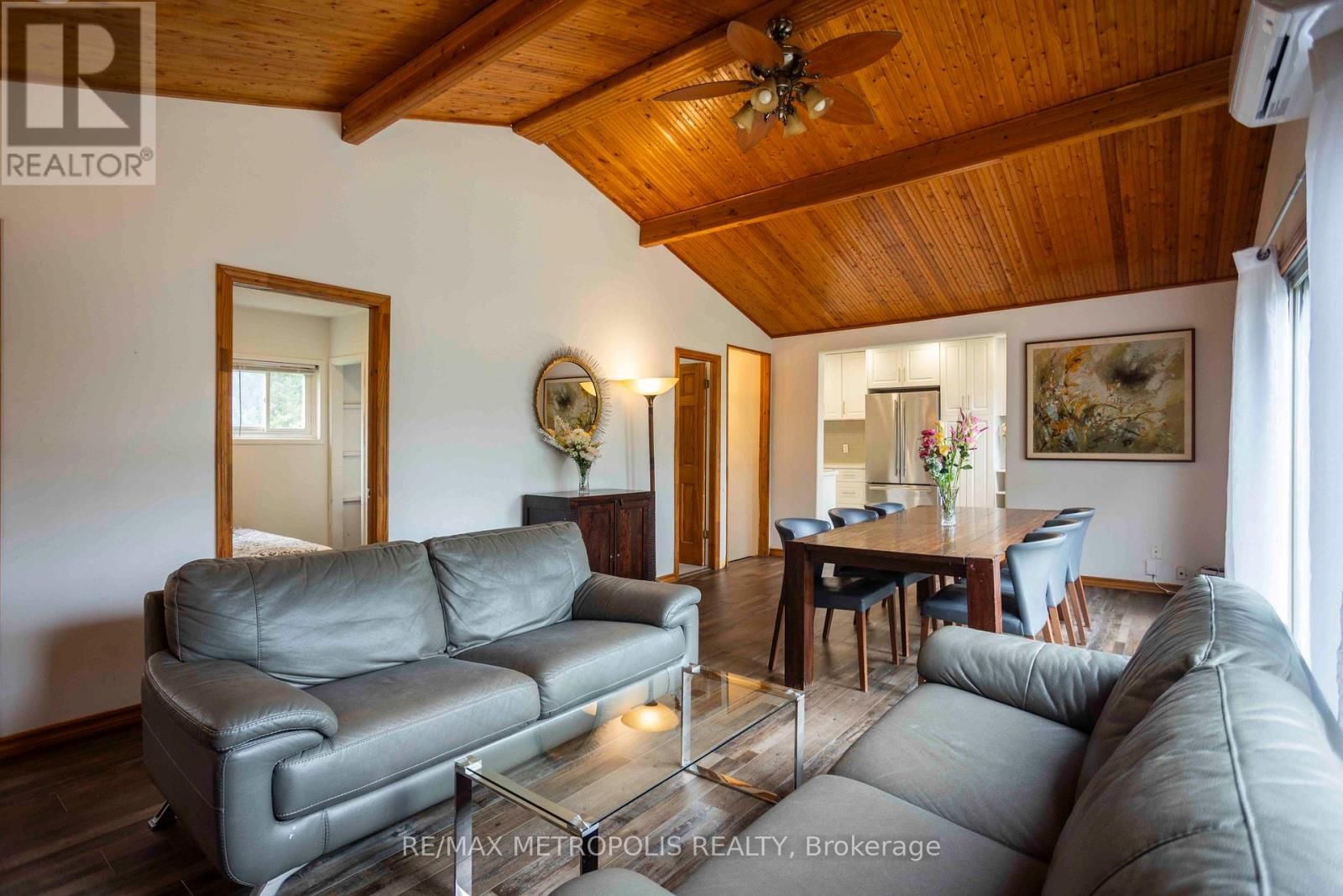 56 GEORGIAN MANOR DRIVE Image 6