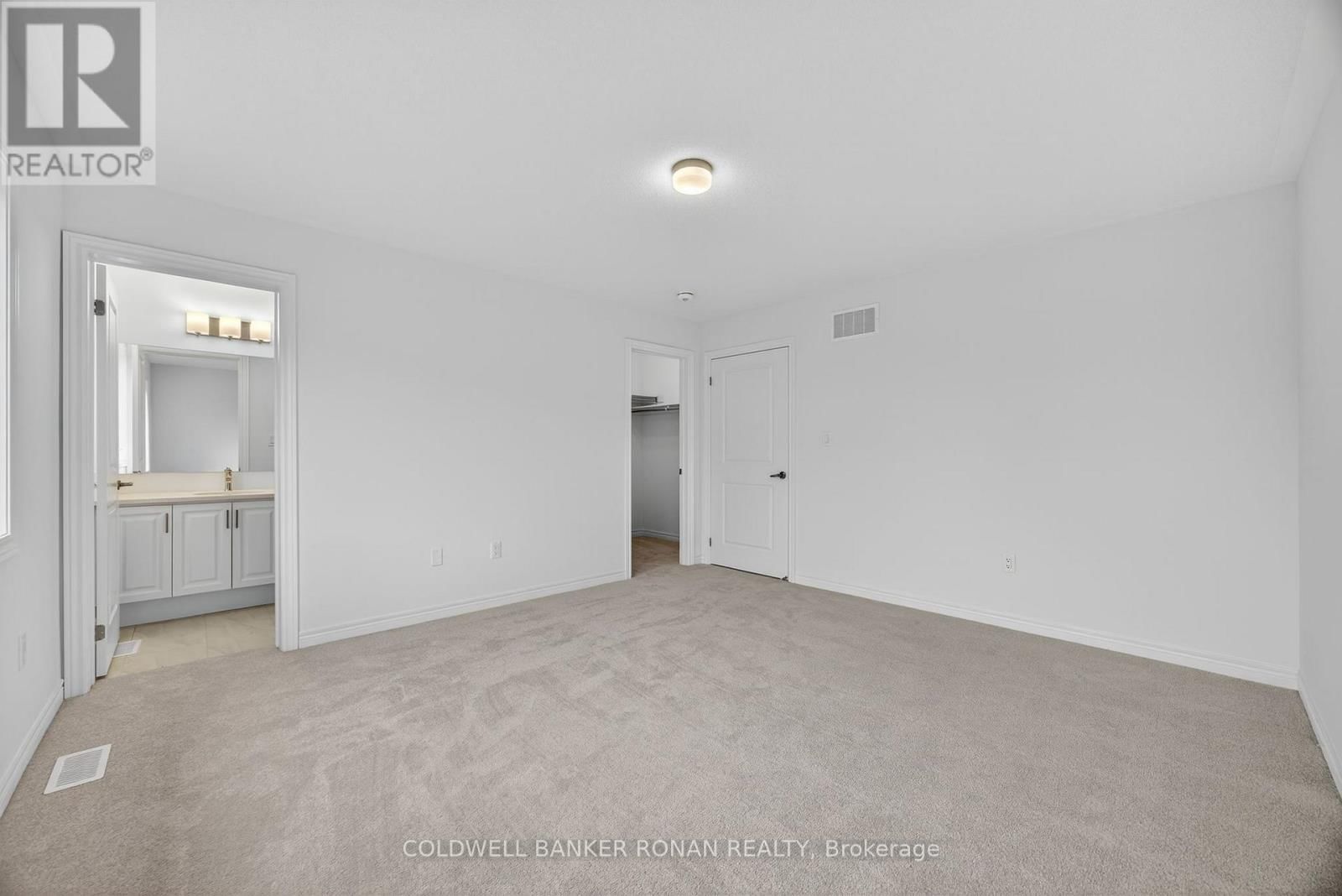 29 MILADY CRESCENT Image 23