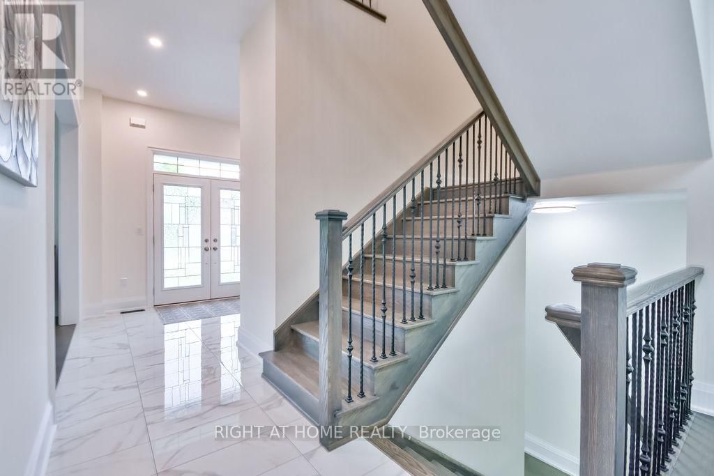 8 FOREST HEIGHTS COURT Image 42