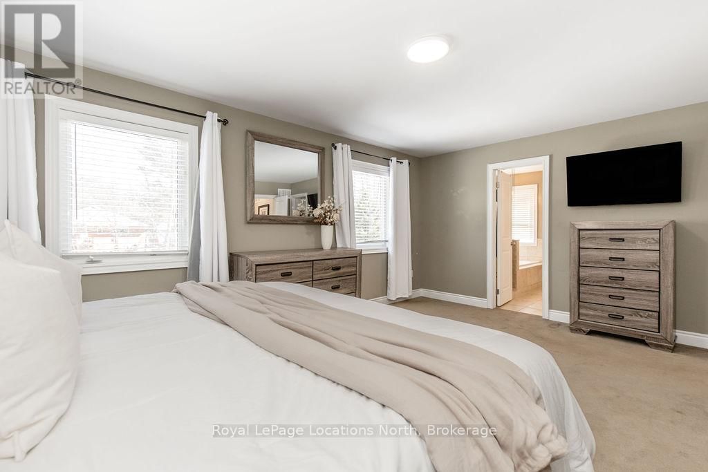 11 CHRISTY DRIVE Image 22