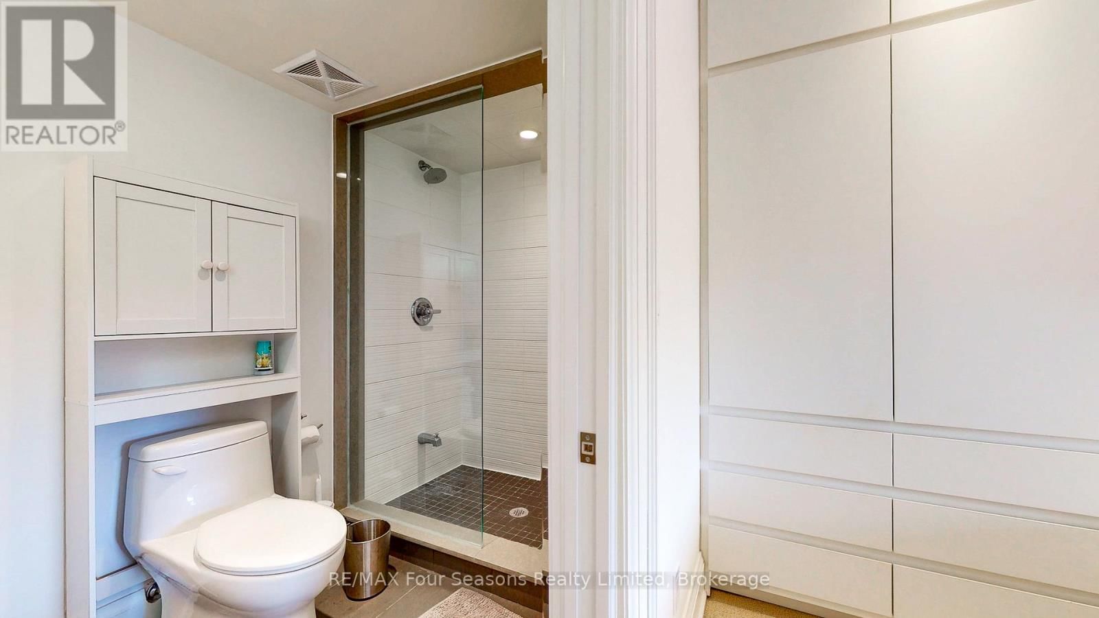 203 - 6 ANCHORAGE CRESCENT Image 13