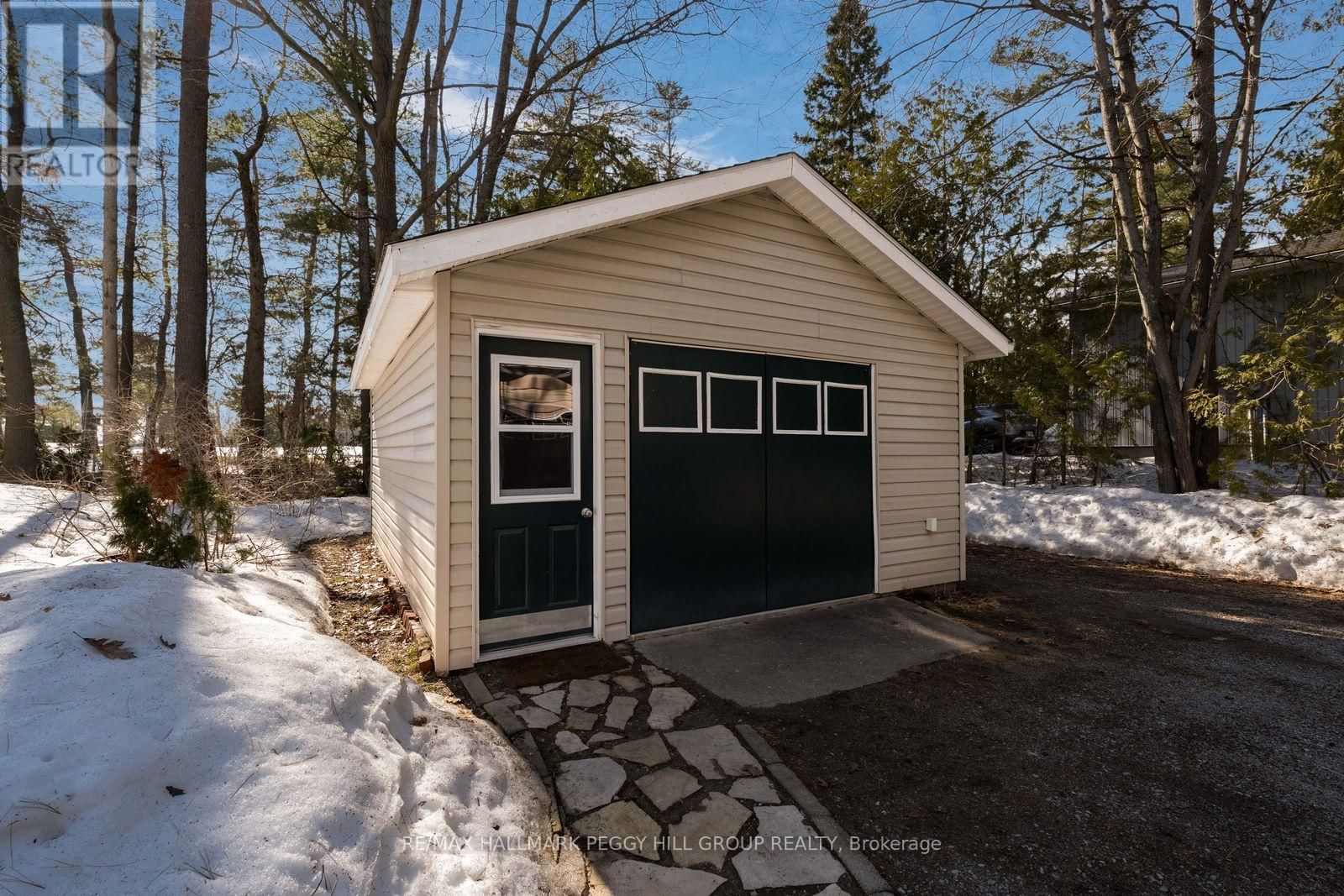 3143 SOUTH SPARROW LAKE ROAD Image 15