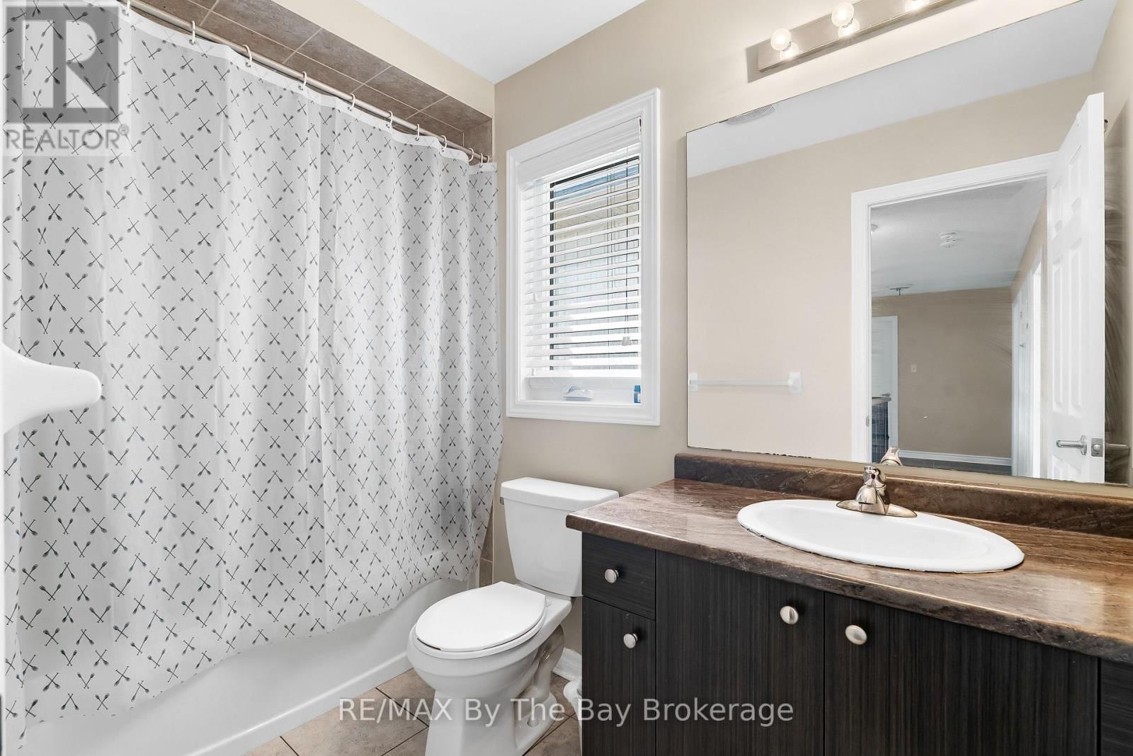 56 KIRBY AVENUE Image 18