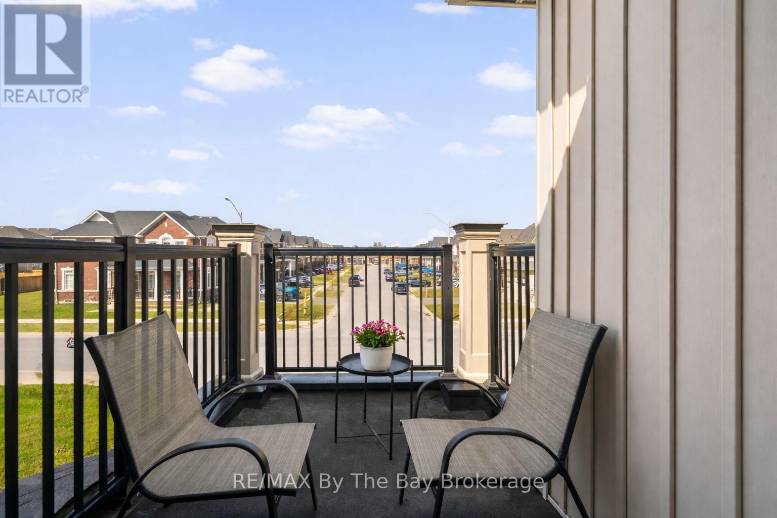 56 KIRBY AVENUE Image 19