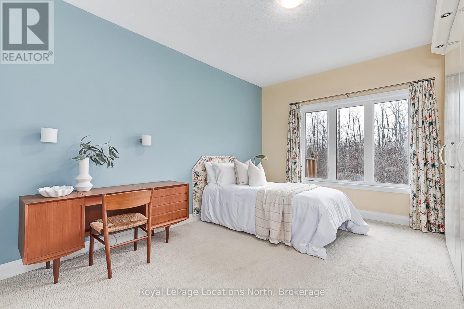 68 KARI CRESCENT Image 24