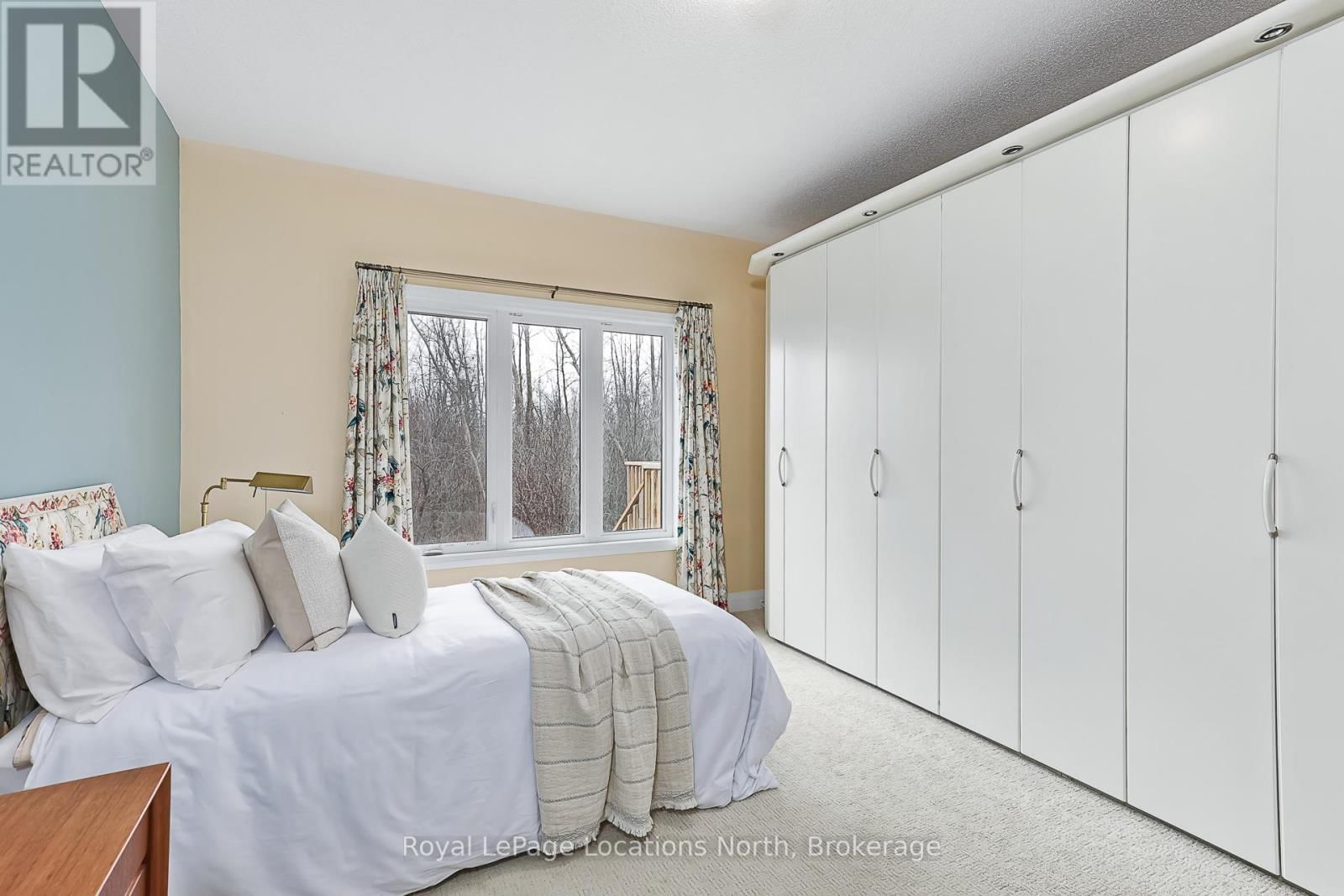 68 KARI CRESCENT Image 25