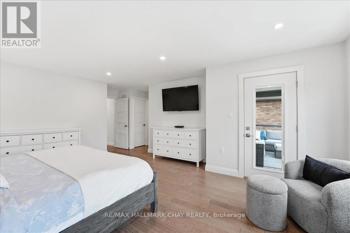 26 LOWRY COURT Image 28